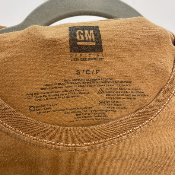 Chevrolet Blazer GM Motors T-Shirt Brown Small - Picture 4 of 4